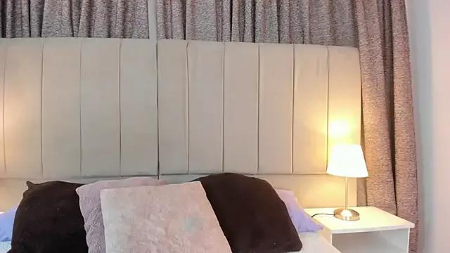 alahia_hank on StripChat 