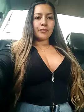 alana_69 on StripChat 