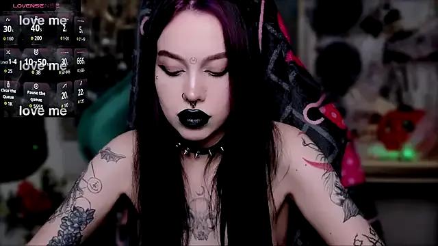 alexx_succubus — Flash boobs close-u