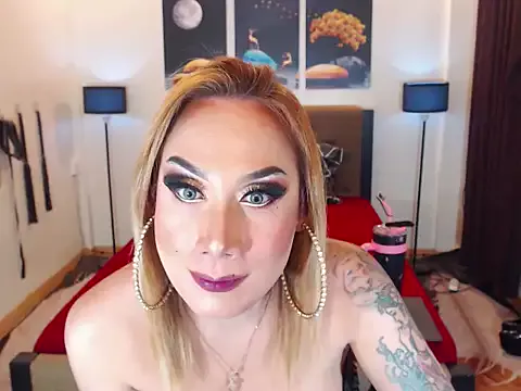Allysonevanns on StripChat 