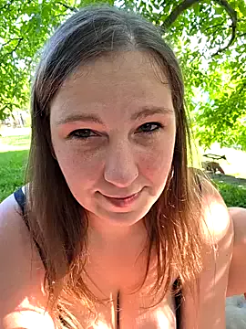 AmazingCurvy on StripChat 