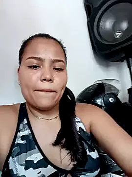 anahi_evans19 on StripChat 