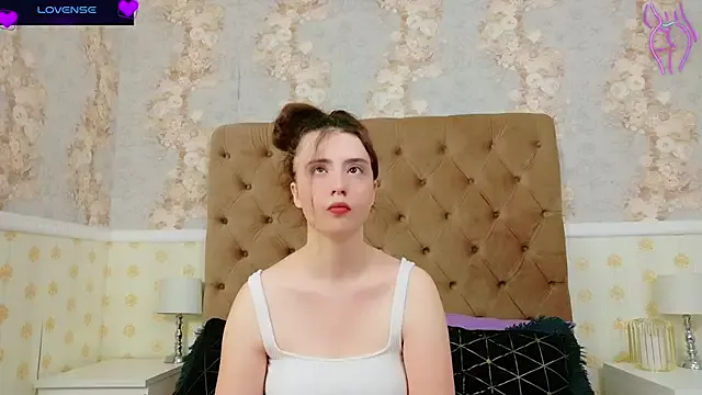 AnnaBlaze_ on StripChat 