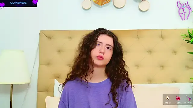 AnnaBlaze_ on StripChat 