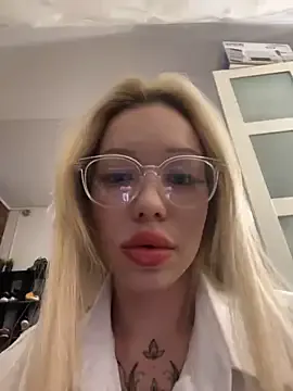 babydolll on StripChat 