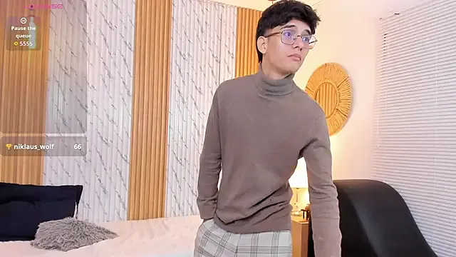 billie_jr on StripChat 