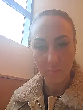 Brilliant-Splashes — Play my hot boobs public
