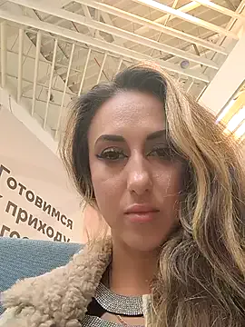 Brilliant-Splashes — Play my boobs with oil