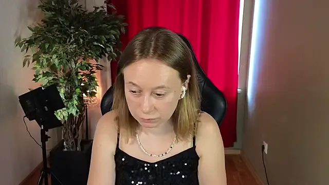 BrookeEvans on StripChat 