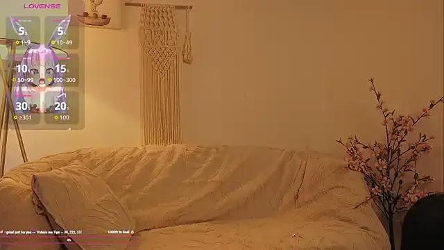 bunnycuteshy on StripChat 