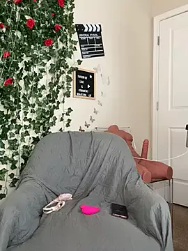 butterflybootyy on StripChat 