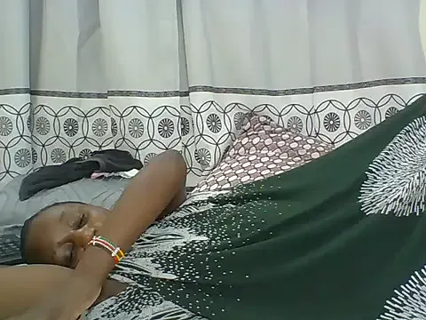 Chocolateskin4 on StripChat 