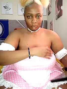 CocoBootyyy on StripChat 