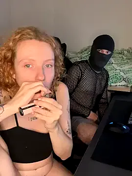 CutieBliss — Fingering + 5 min toy control