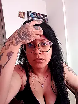 DaniPoison — TITS OUT