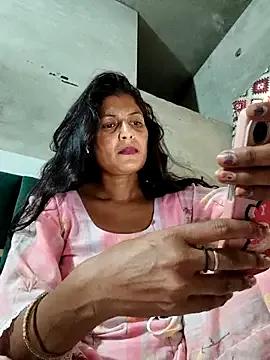 dezzy_24 on StripChat 