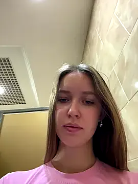 ElliRose on StripChat 