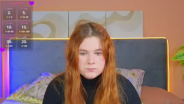 Eva_Starlight — make my ass red