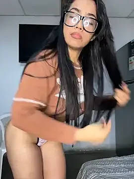fullpasionkv220 on StripChat 