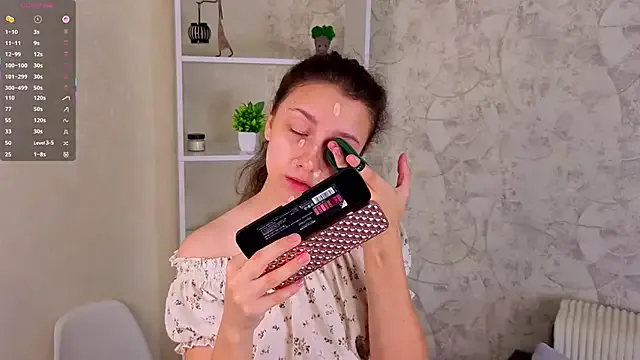 GiseleLamos — make me show my muscles
