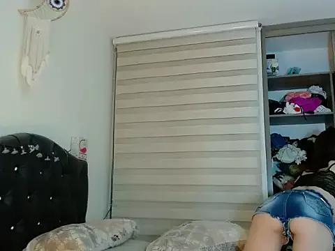 gooddes303salome on StripChat 