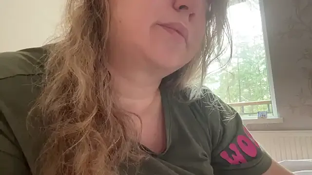 HappyLisa on StripChat 