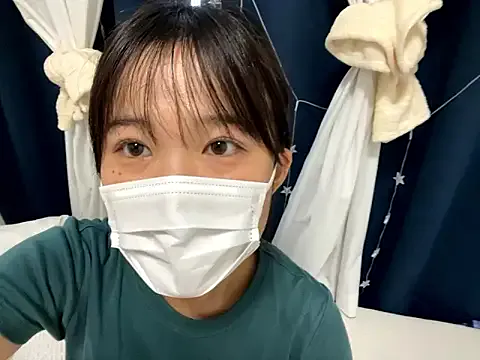 hikiwarinatto_xoxo — Freechat on StripChat
