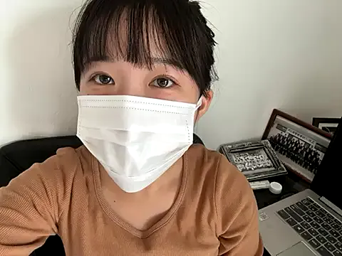 hikiwarinatto_xoxo — Freechat on StripChat