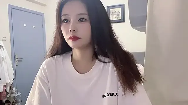 Honeypeach112 —   3