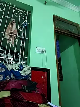 Hotty-Nidhi on StripChat 