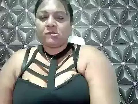 IndianDelia on StripChat 