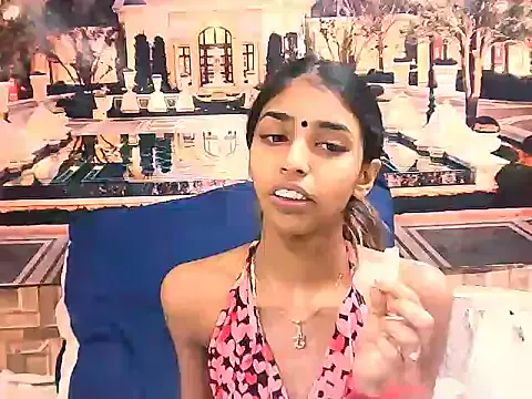 IndianSexySlender on StripChat 