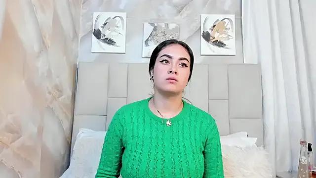 Jaslyn__Smith — i put plug anal so happy for you 