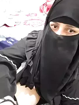 JENNIFER29 on StripChat 