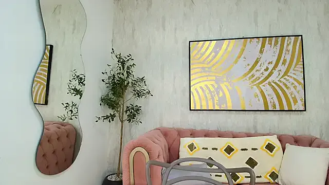 kelly_fall on StripChat 