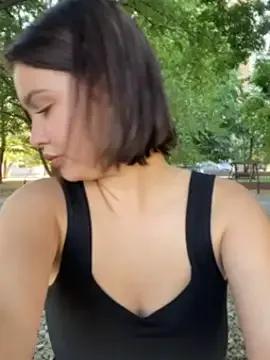 KikiWatson on StripChat 