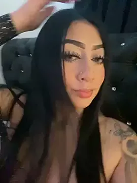 KittyRous on StripChat 