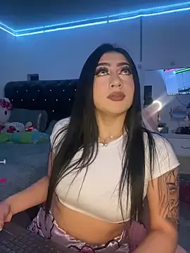 KittyRous on StripChat 