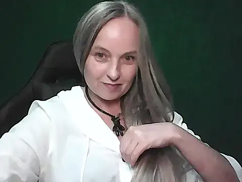 L_i_l_i_t on StripChat 