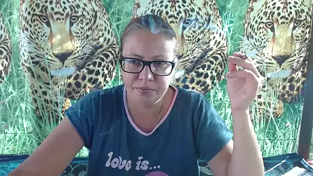 LadyHellene — bubble shower show ;)
