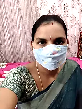 Lalitha-1995 — Freechat on StripChat