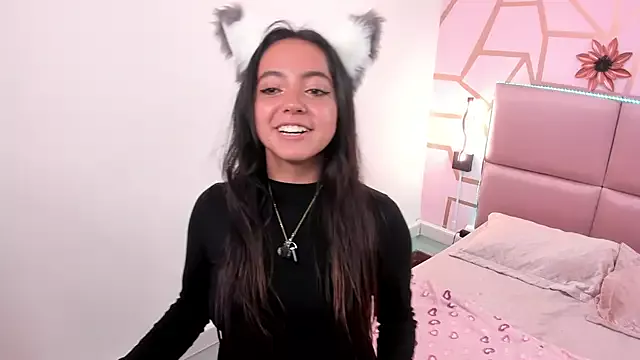Lara_Rouss_ on StripChat 