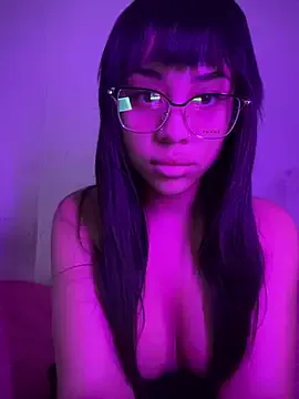 LaraCastro559 on StripChat 