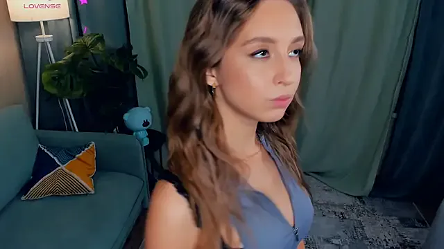 LaritaYoseph — hey! Nice to see you guys! ^^