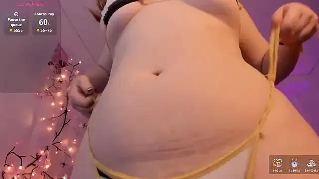 Lil_bela on StripChat 