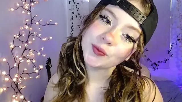 Lil_bela on StripChat 