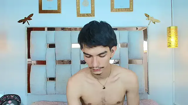 LilyAndJuan on StripChat 