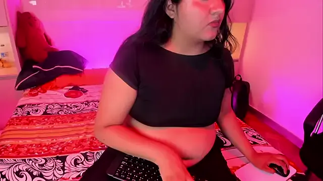 LilyWhitney on StripChat 