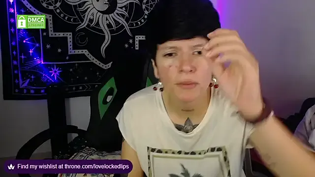 lovelockedlips — smokey kiss