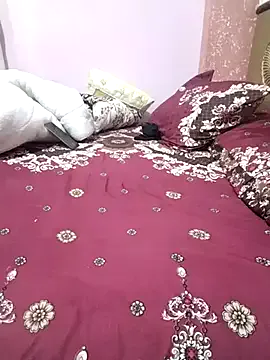 Mama_Queen_ — Freechat on StripChat